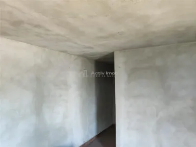 spatiu comercial pentru farmacie, fast food, cabinete medicale , situat pe DN1 A, in Lipanesti - foto 5
