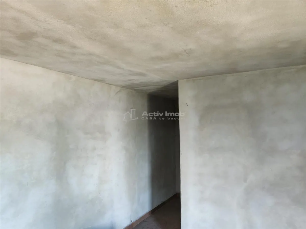 spatiu comercial pentru farmacie, fast food, cabinete medicale , situat pe DN1 A, in Lipanesti - foto 5