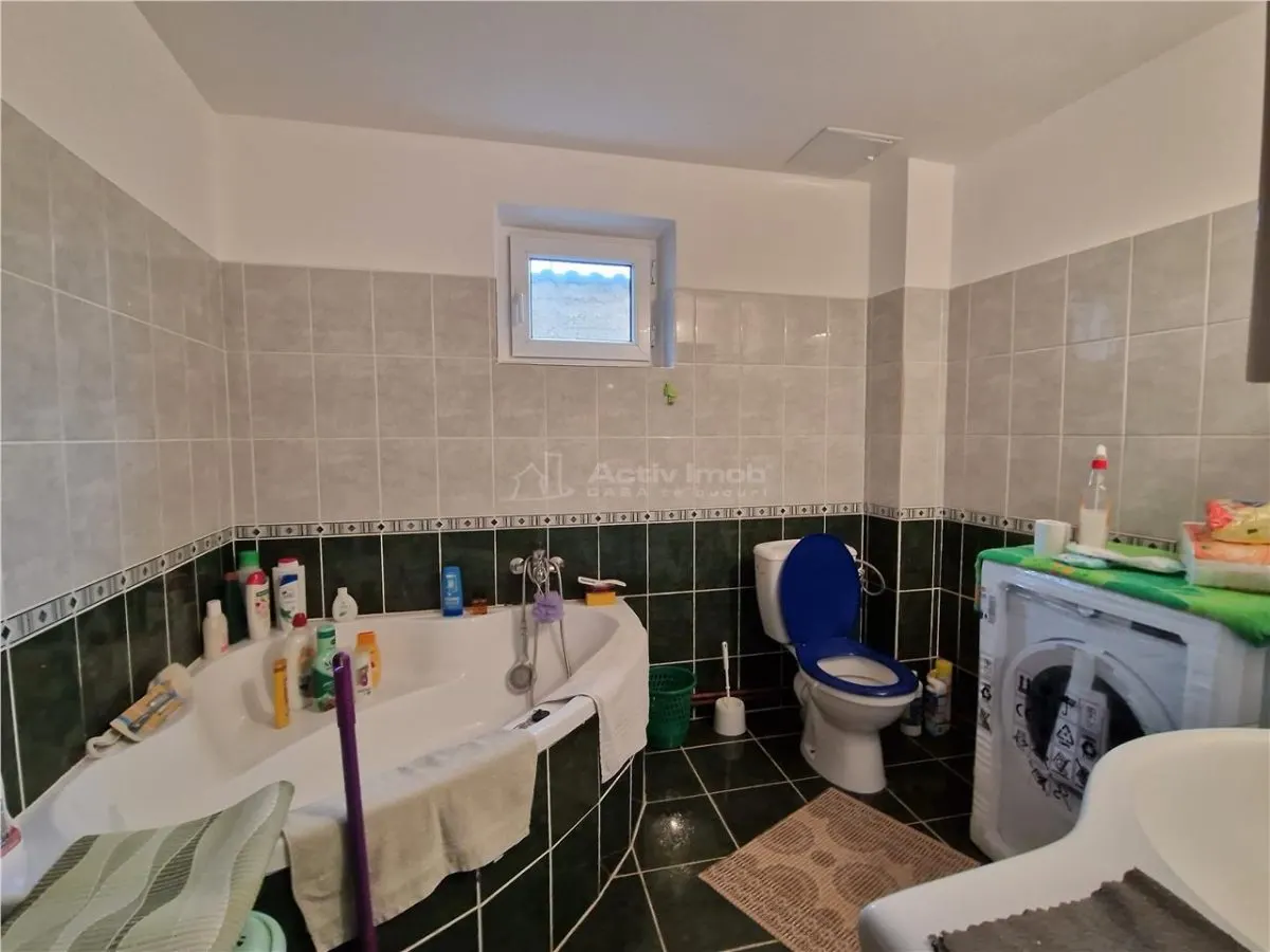 Two-storey House and Ground Floor Dwelling, 535 sqm Plot - Bariera Valcii - foto 6