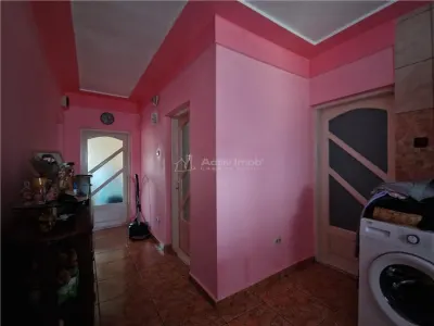 Two-storey House and Ground Floor Dwelling, 535 sqm Plot - Bariera Valcii - foto 7