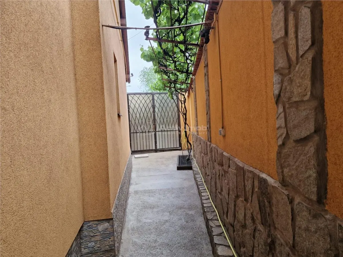 瑞希塔别墅 P+1+阁楼 – 钥匙即得 - foto 22