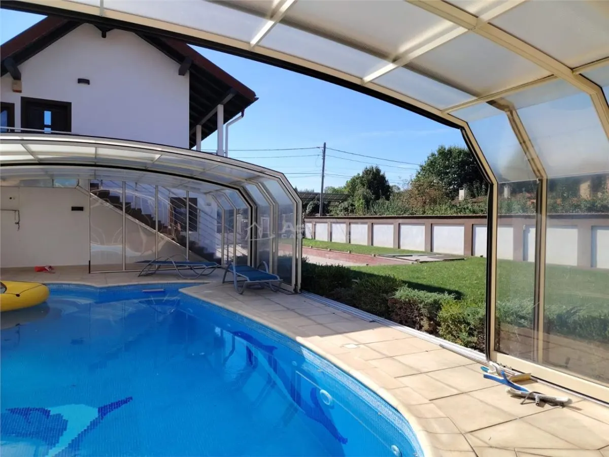 Vila de lux, cu piscina, in Mica Roma, la 5 km de Ploiesti - foto 5