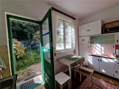 Resita Casa 5 Cam D-P-Etj.1 si Curte - foto 17