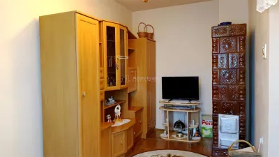 Moldova Noua, Apartament 2 Cam. Semidecomandat - foto 11