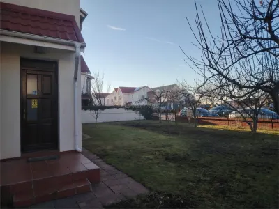 Casa situata in cartierul rezidential Irish Town, se vinde mobilata si utilata modern - Ploiesti