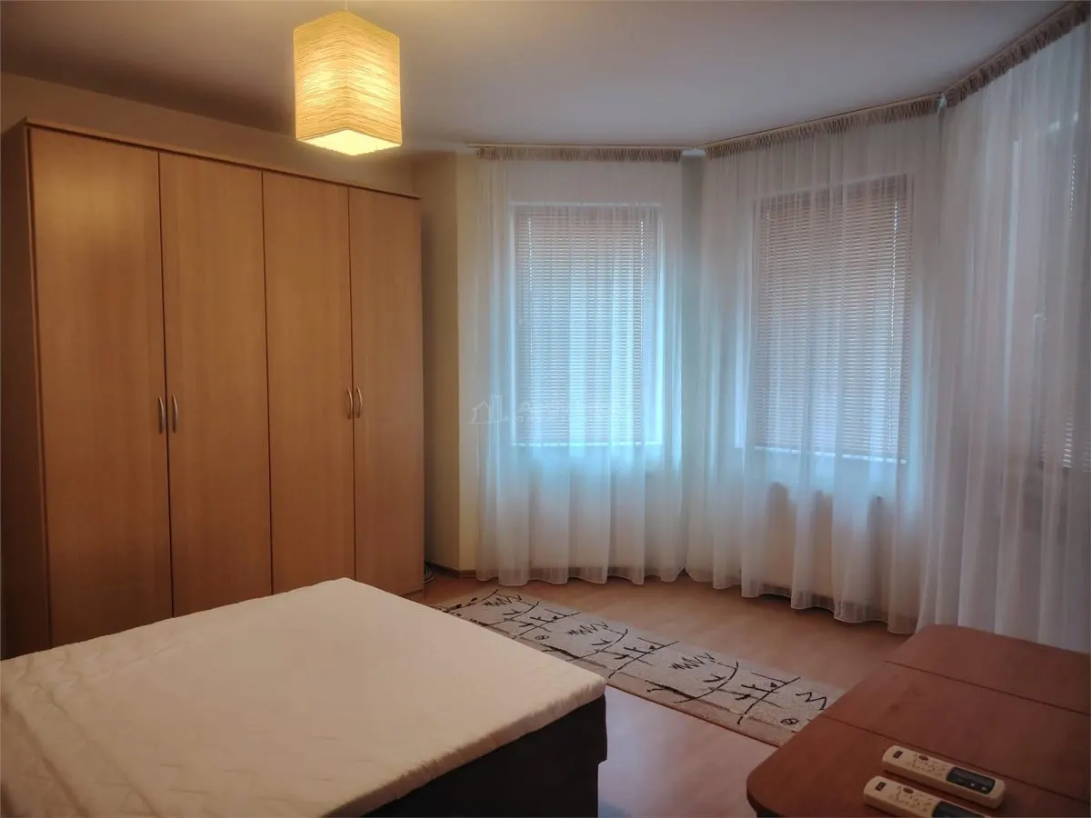 Casa situata in cartierul rezidential Irish Town, se vinde mobilata si utilata modern - foto 5