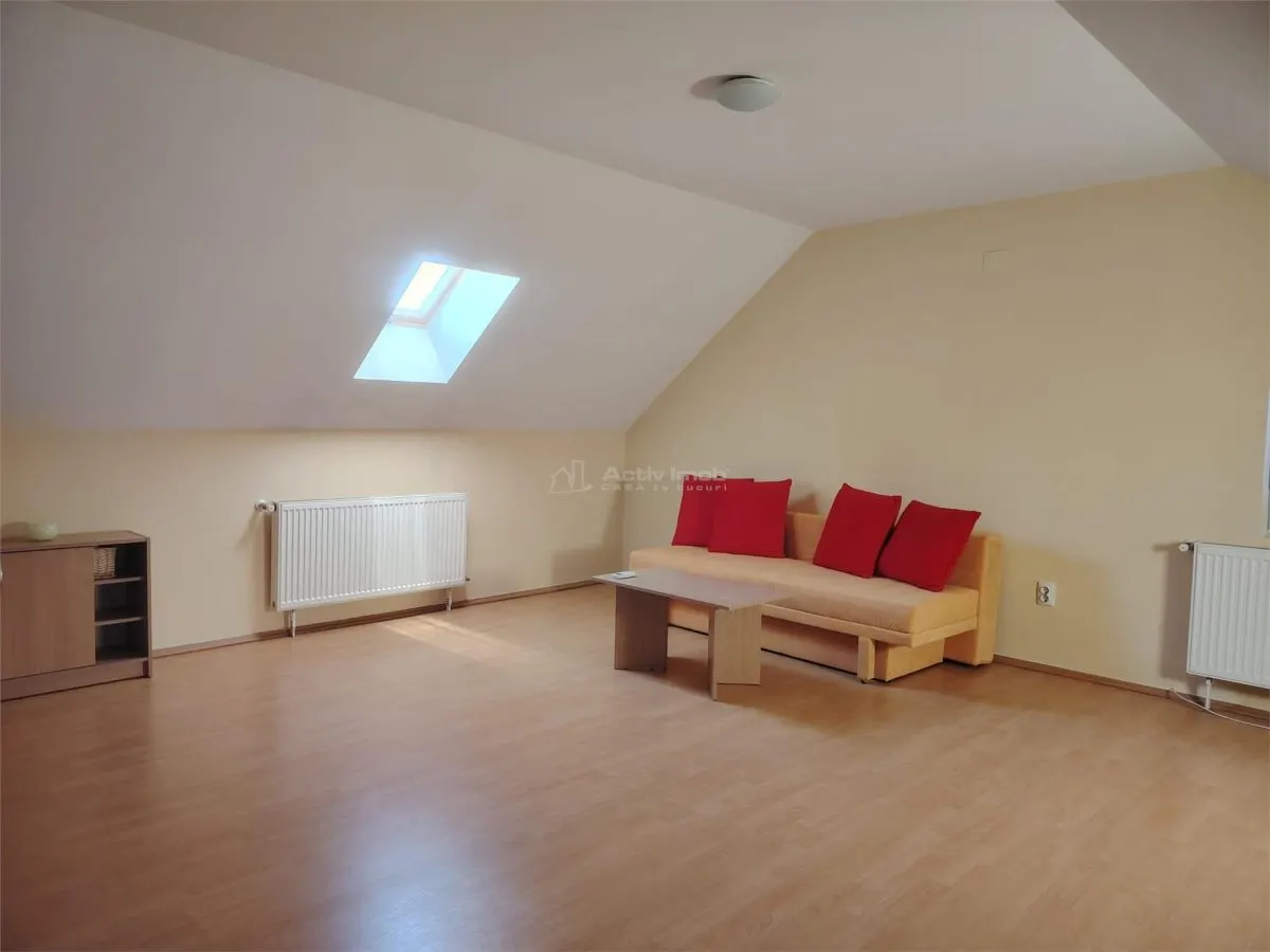 Casa situata in cartierul rezidential Irish Town, se vinde mobilata si utilata modern - foto 8