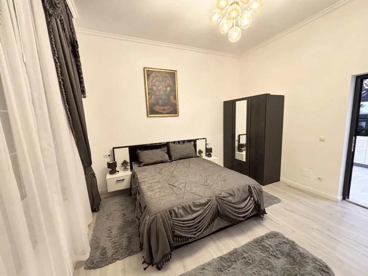 Apartament central - 90 mp util - curte linistita - foto 9
