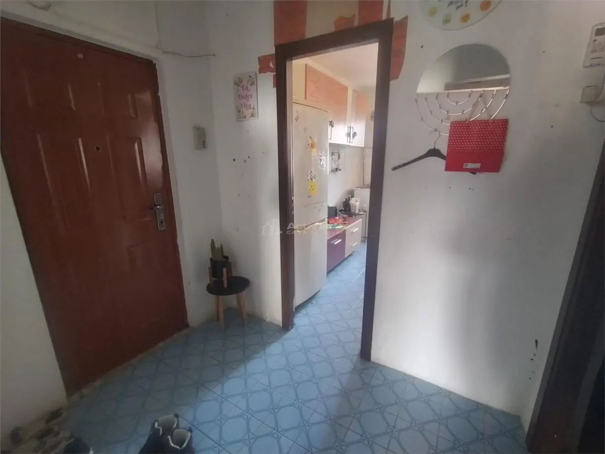 Caransebes, 3 Cam., Decom.,Zona Pipirig - foto 14