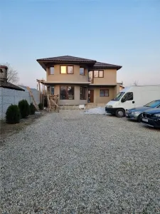 Single deosebit-Teren 1000 mp-Toate utilitatile - foto 18