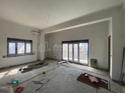 فيلا استثنائية للإيجار بالقرب من حديقة هيراستراو - foto 9