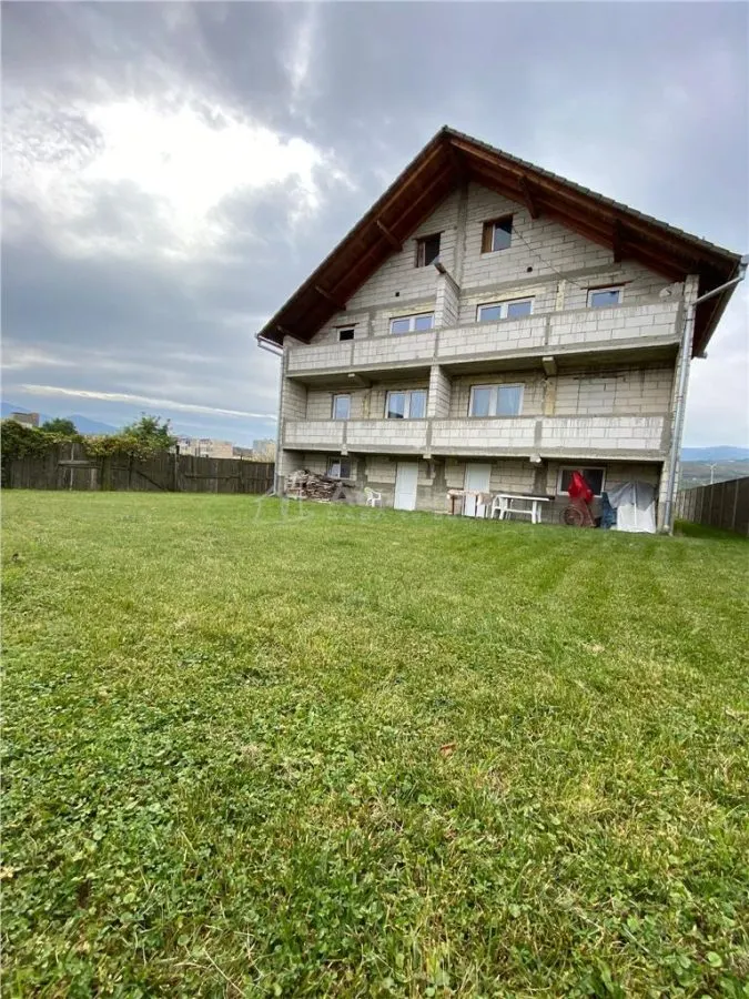 Duplex cu 5 camere in Talmaciu de vanzare - foto 10