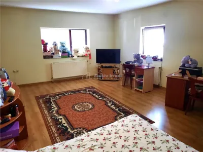 Baia Mare De vanzare | Casa 3 camere | zona Centrul Vechi - Baia Mare