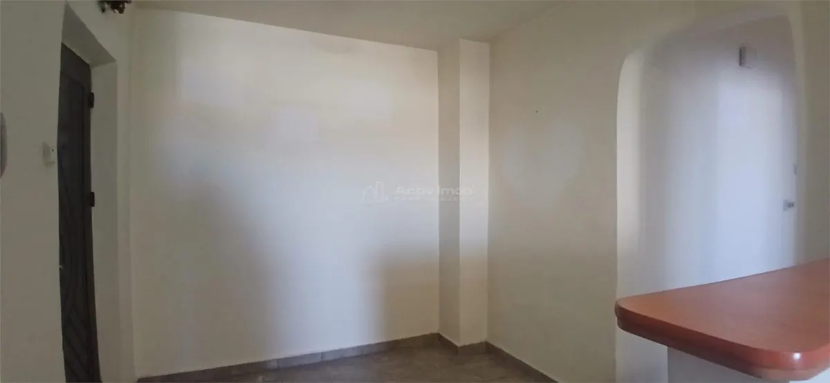 Apartamento de 3 Dormitorios en Venta, Bulevardul Unirii, Micro 6 - foto 1