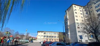Apartamento de 3 Dormitorios en Venta, Bulevardul Unirii, Micro 6 - foto 8