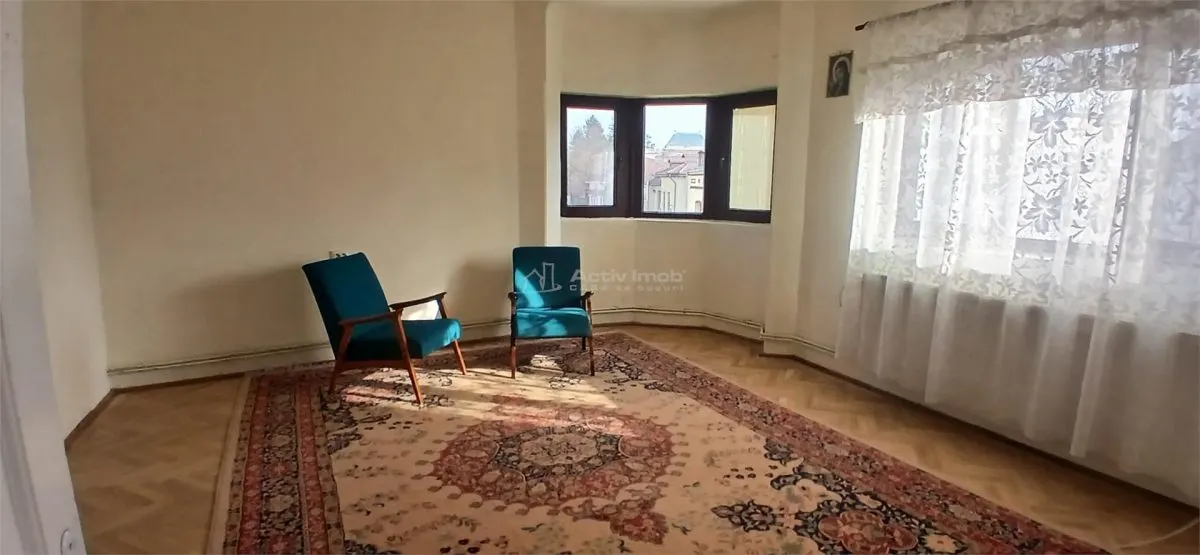 3-Bedroom Apartment to Rent, Old Town Centre - foto 4