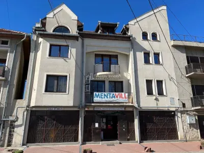 Lugoj, Vila P+2E+M , 656 Mp., Construiti, Posibilitate De Investitie, Zona 0 - foto 2