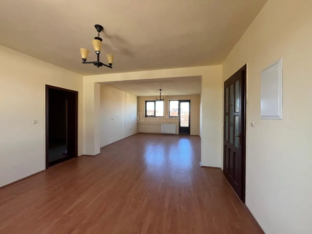 Lugoj, Vila P+2E+M , 656 Mp., Construiti, Posibilitate De Investitie, Zona 0 - foto 19