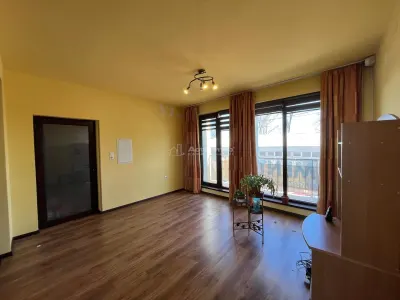 Lugoj, Vila P+2E+M , 656 Mp., Construiti, Posibilitate De Investitie, Zona 0 - foto 5