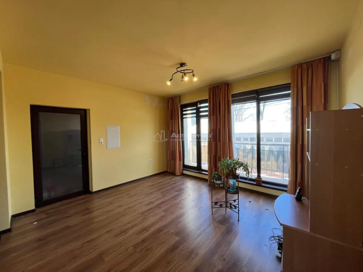 Lugoj, Vila P+2E+M , 656 Mp., Construiti, Posibilitate De Investitie, Zona 0 - foto 5