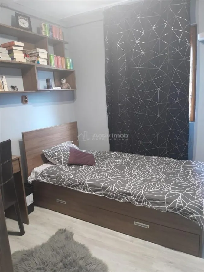 Oferta Apartament 3 camere de vanzare micro 6 - foto 4