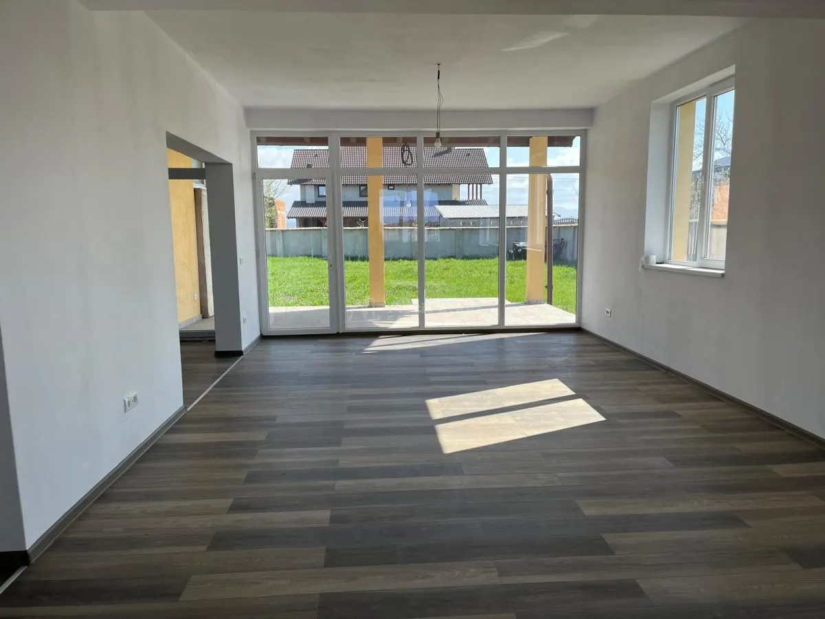 Olosag, Vila P+1E, 194 Mp., Compartimentare Moderna - foto 4