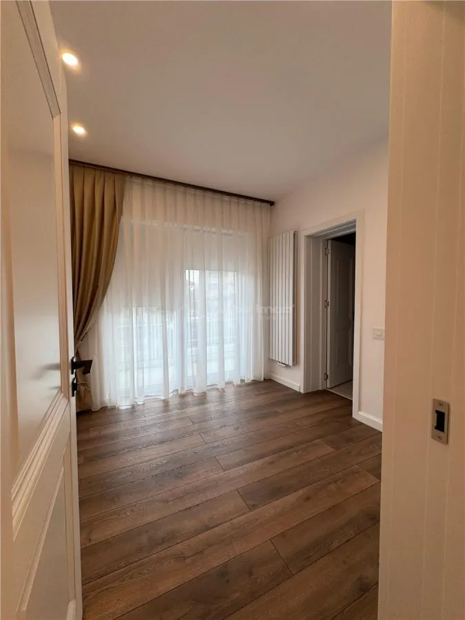 House / villa for sale 375 sqm in Deva, Marasti area - foto 10