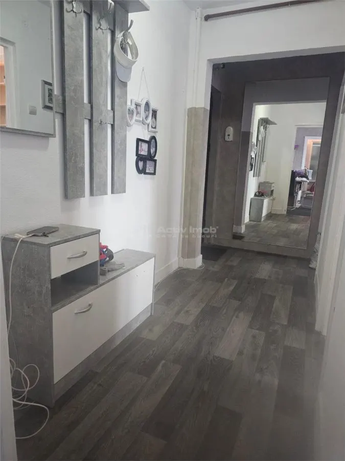 Apartment with 3 bedrooms for rent 77 sqm in Arad, P-ta Garii area - foto 7