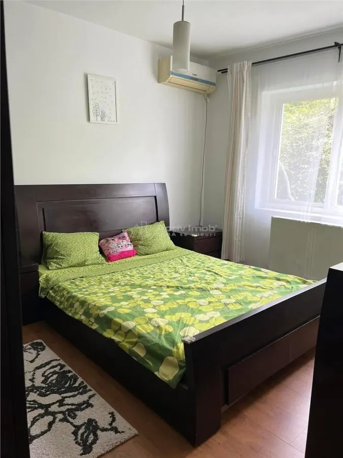 Apartament 3 camere de inchiriat – ultracentral, complet mobilat si utilat - foto 3