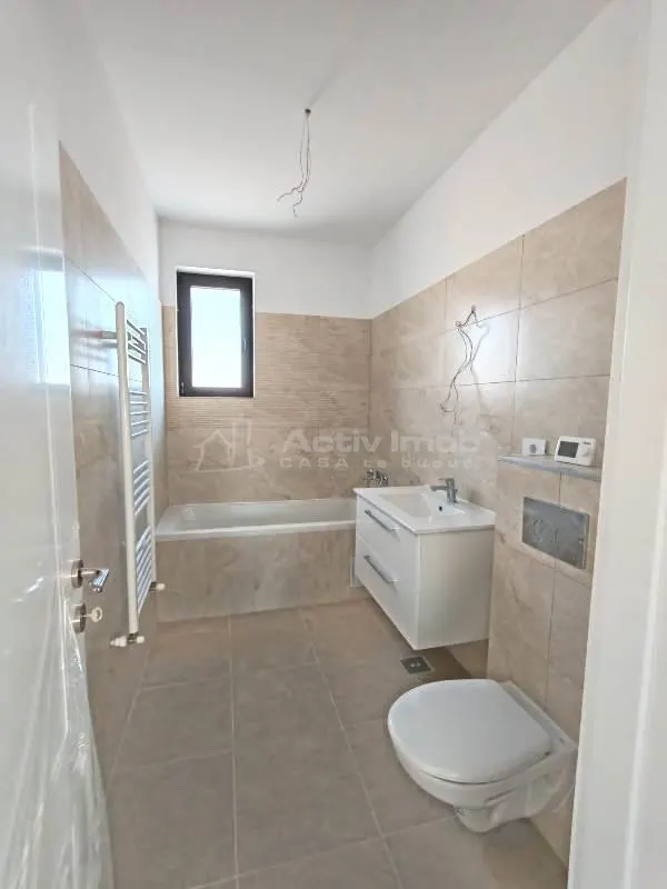 Casa- Vila - Prelungirea Ghencea -Cartierul Latin-169900E +TVA - Comision 0 ! - foto 9