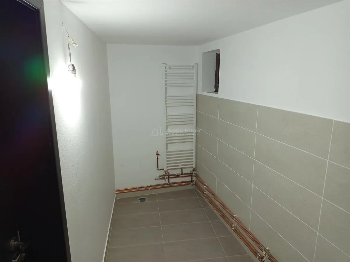 Villa Socolari P+1, 24 Pièces, 1.439 m² Terrain, Zéro Commission Acheteur - foto 17
