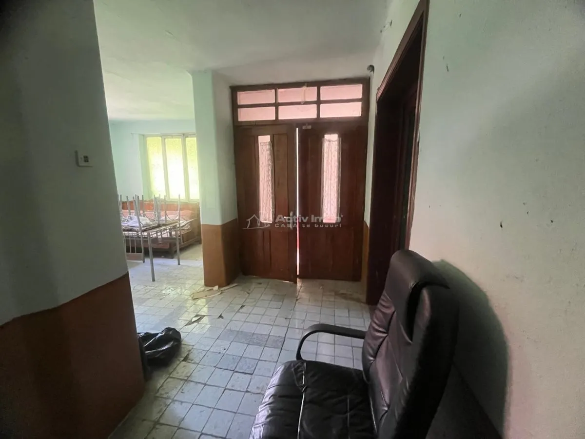Valisoara, House with Land 3,040 m², 10 Minutes from Caransebes - foto 6