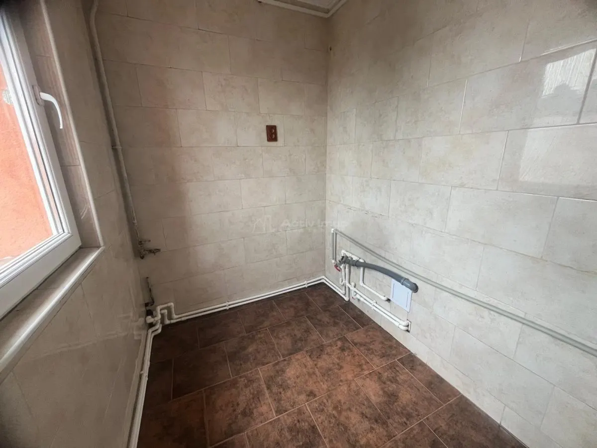 Caransebes, 3 Camere, Zona Nord - foto 6
