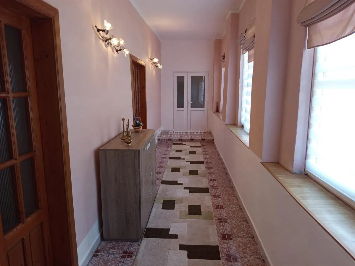 Anina, Celnic – Maison Clés en Main, 12 Pièces, Zéro Commission - foto 24