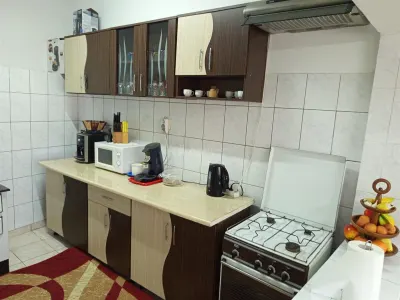 Anina, Celnic – Maison Clés en Main, 12 Pièces, Zéro Commission - foto 7