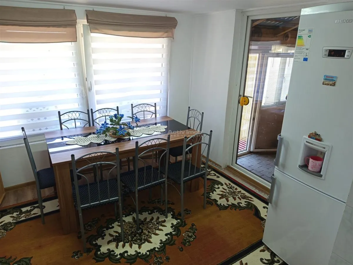 Anina, Celnic – Maison Clés en Main, 12 Pièces, Zéro Commission - foto 8