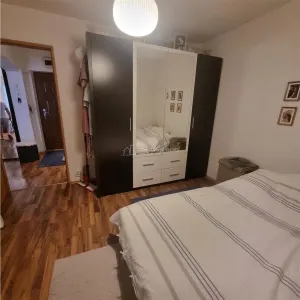 布加勒斯特2卧室分离式布局公寓，第2层 - foto 7
