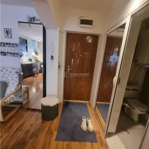 布加勒斯特2卧室分离式布局公寓，第2层 - foto 9