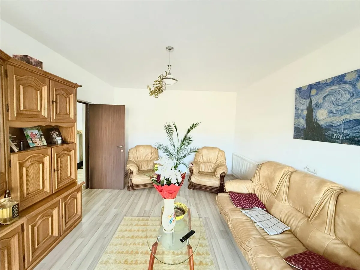 Apartament 3 camere 90 mp de vanzare Parc Chindia - foto 1