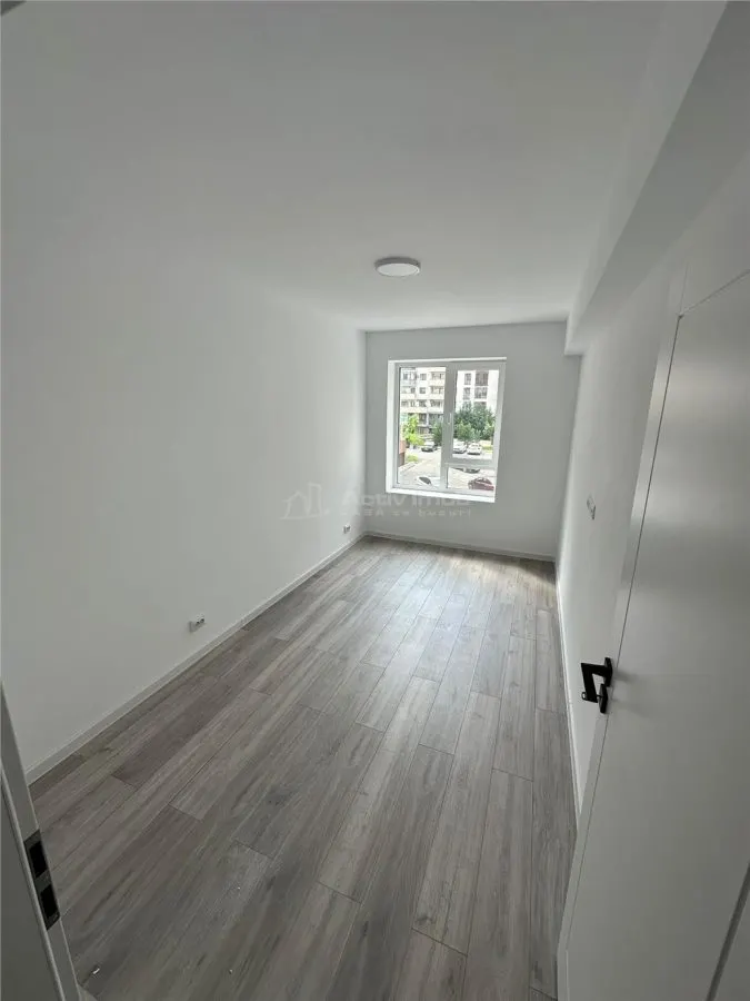Apartament de inchiriat Class Park 3 camere prima inchiriere - foto 2