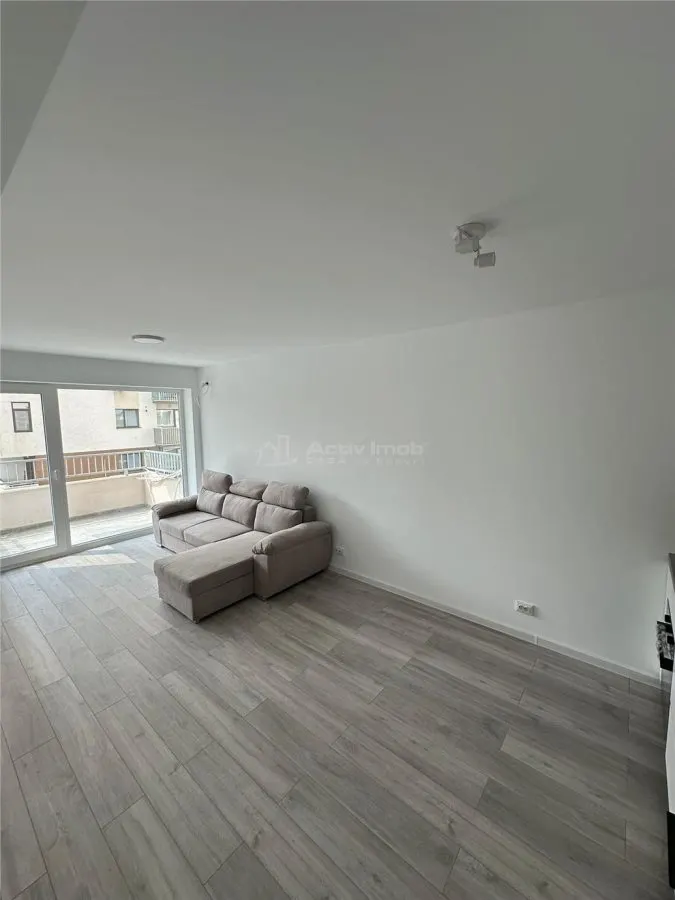 Apartament de inchiriat Class Park 3 camere prima inchiriere - foto 3