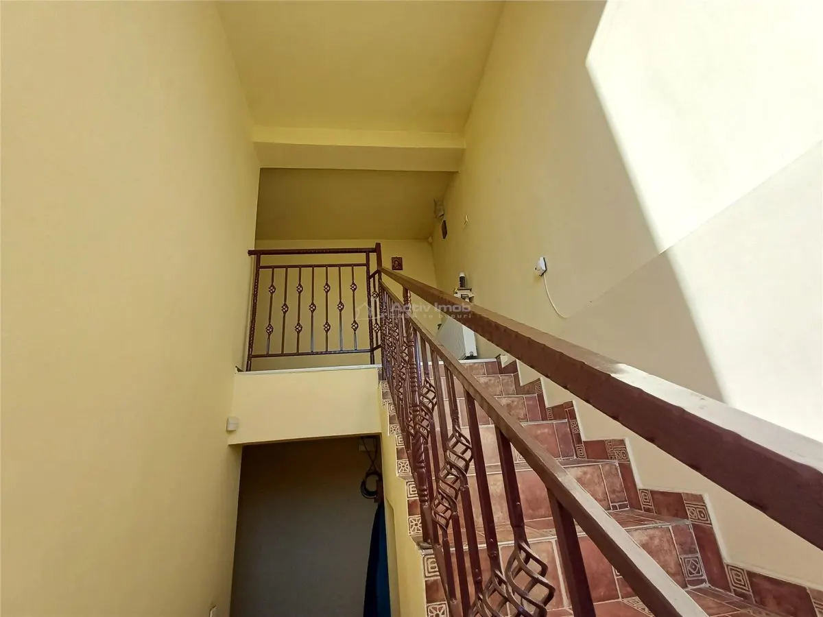 5 camere - 3 bai - 200 mp utili - teren 920 mp - Domnesti - Craitei - foto 6