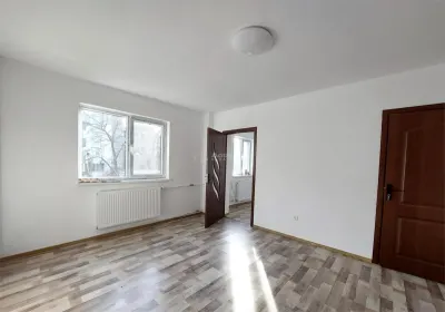 Vanzare sau SCHIMB, 3 camere, etaj 2, renovat, Aleea Tineretului - Buzau