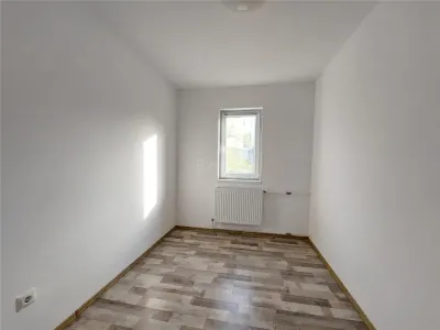 Vanzare sau SCHIMB, 3 camere, etaj 2, renovat, Aleea Tineretului - foto 7