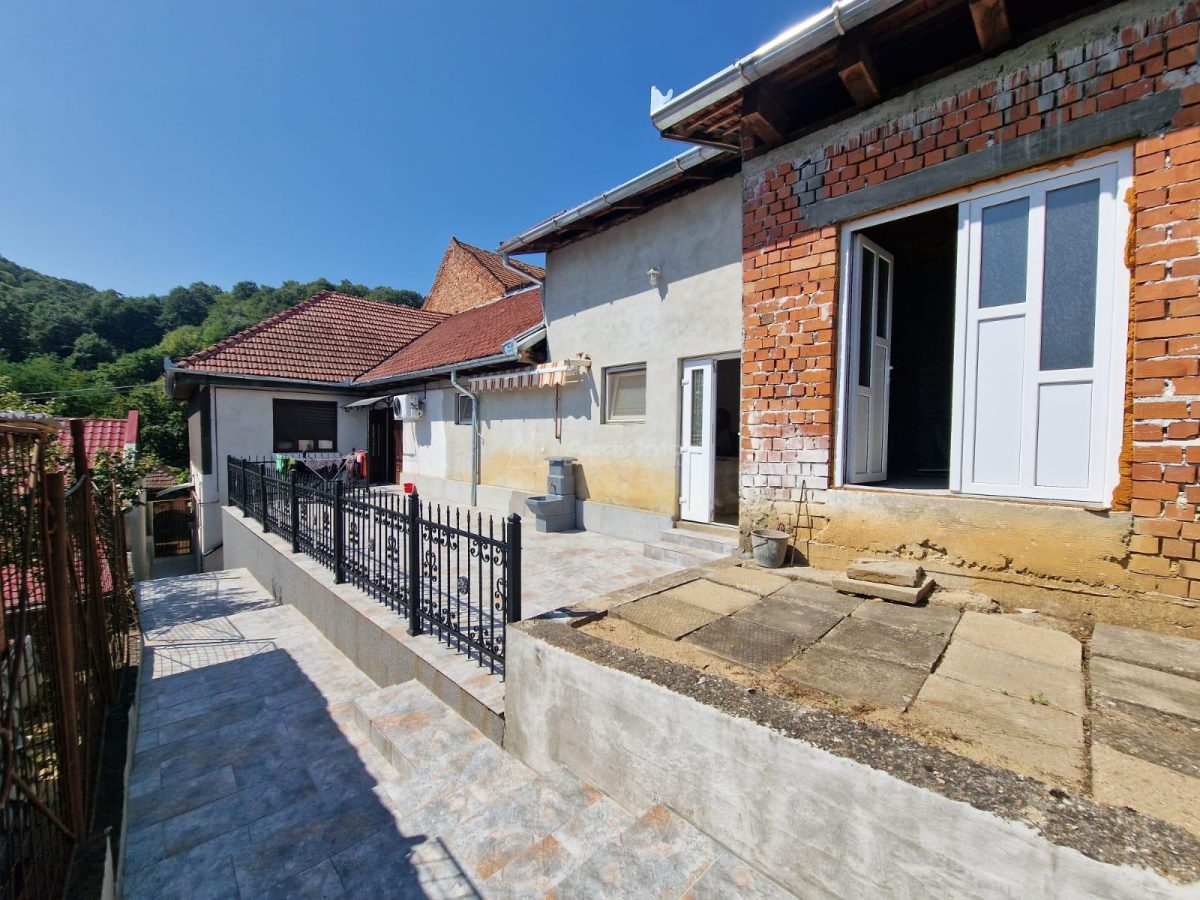House / villa for sale 180 sqm - foto 23