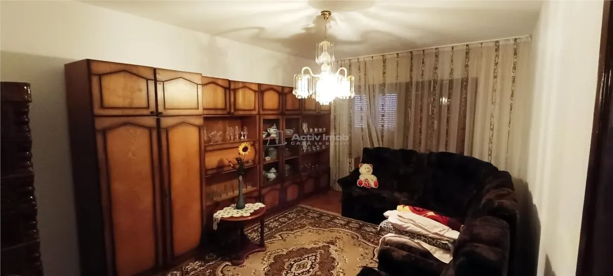 منزل مستقل للبيع في بيرزاسكا، محافظة كاراس-سيفرين - foto 2