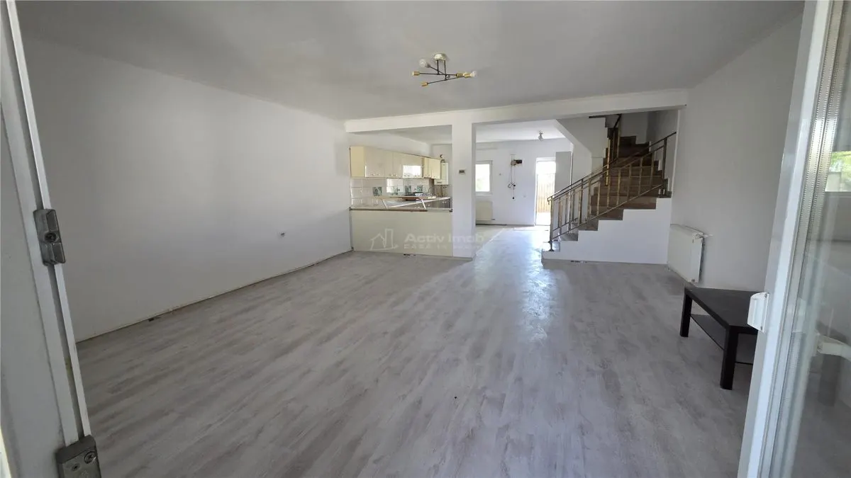 Four-Bedroom House in Cornetu - foto 2