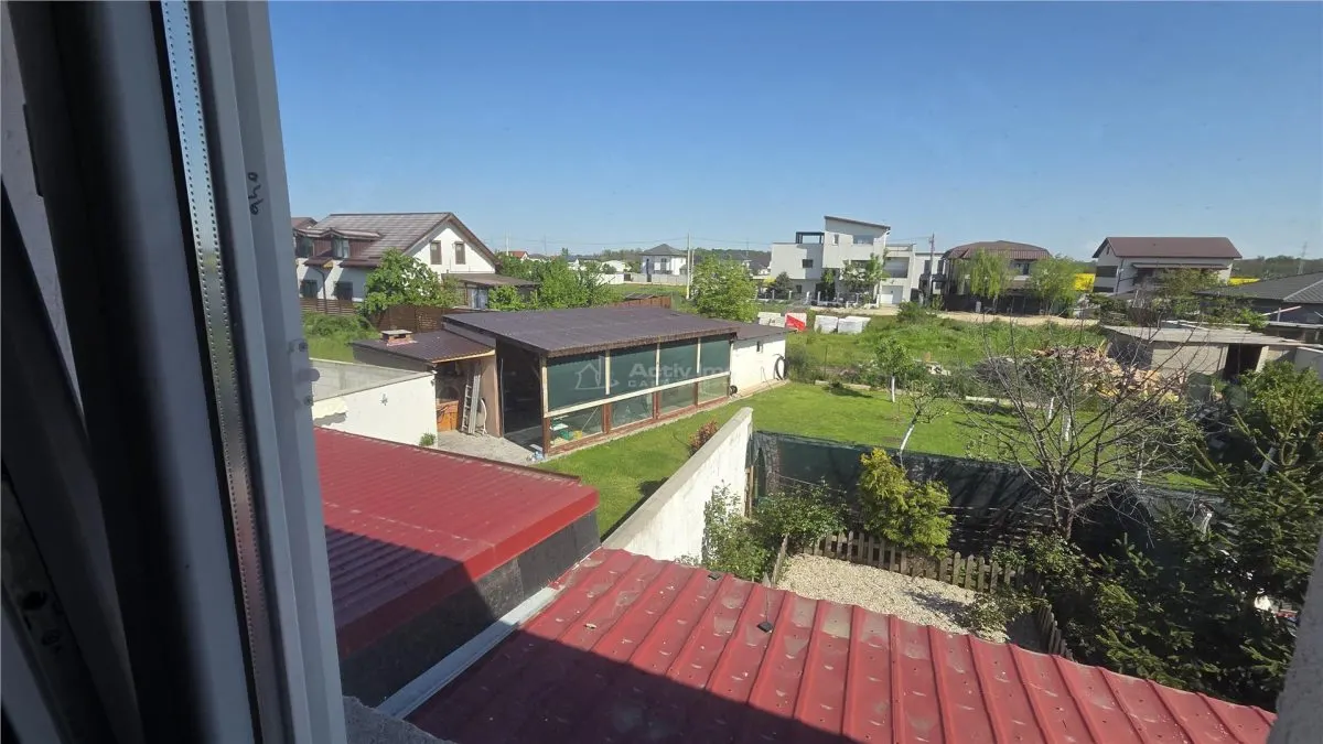 Four-Bedroom House in Cornetu - foto 11