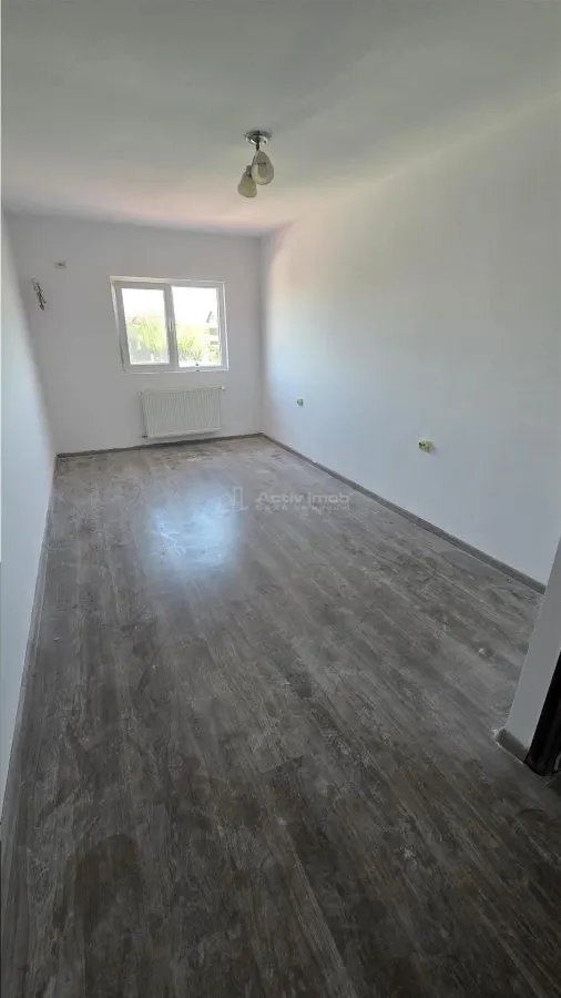Four-Bedroom House in Cornetu - foto 4