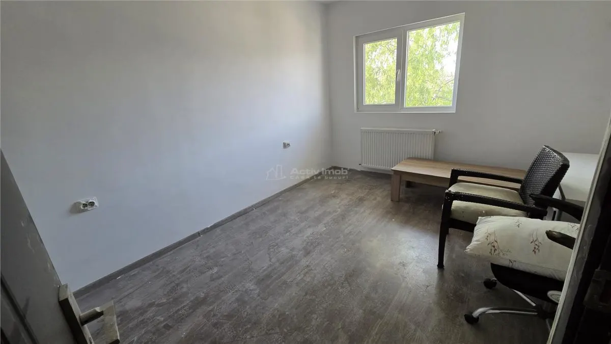 Four-Bedroom House in Cornetu - foto 5